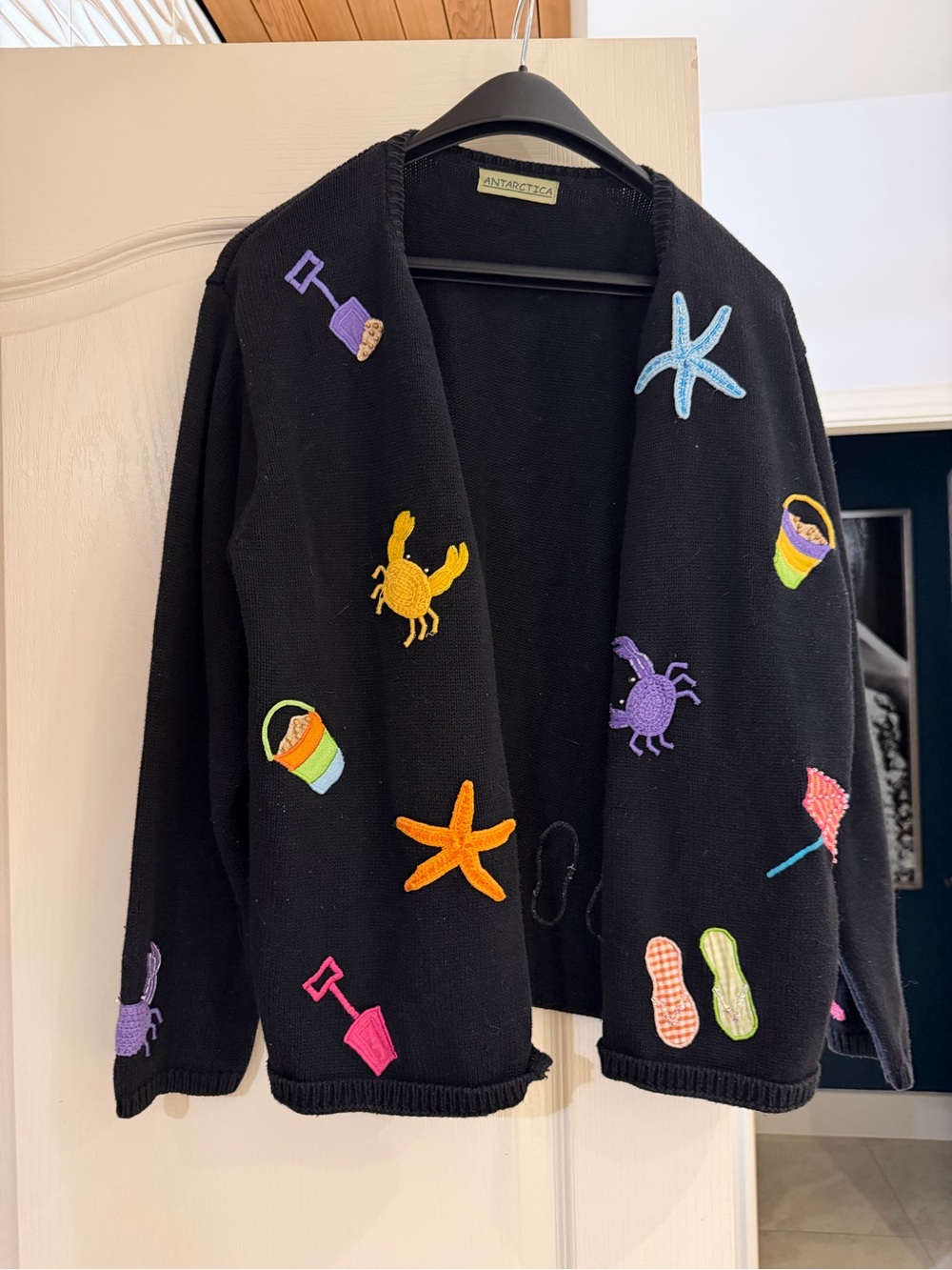 Black Embroidered Beach Motif Cardigan Sweater